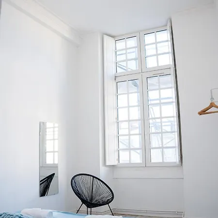 Wonderhost, Les De La Place Margot Lejlighedshotel Pau